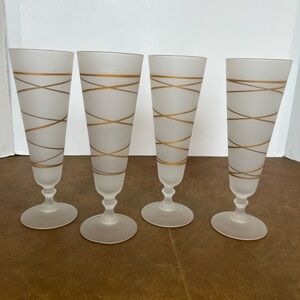 Vintage Colony Strata Gold Line Swirl Champagne Flutes  RARE FIND